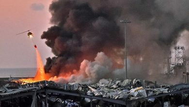 صورة “دياب” قيد المساءلة القانونية في انفجار مرفأ بيروت