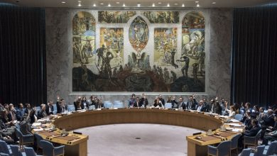 صورة حرب كلامية بين روسيا والغرب في مجلس الأمن