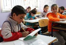 صورة التربية اللبنانية تمنع المدارس الخاصة من تدريس أبناء السوريين