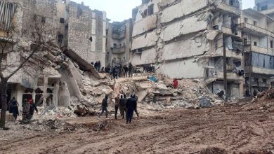 صورة مجموعة حقوقية: لواء القدس والفرقة الرابعة يسرقون مساعدات متضرري الزلزال في حلب