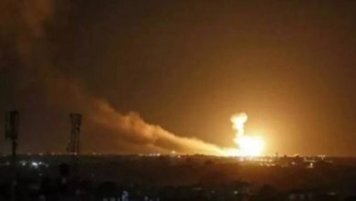 صورة هجوم بالصواريخ على قاعدة كونيكو في دير الزور والتحالف يستهدف الميليشيات الإيرانية