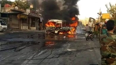 صورة 16 إصابة باستهداف باص مبيت للنظام على أوتوستراد “دمشق عمان” بدرعا
